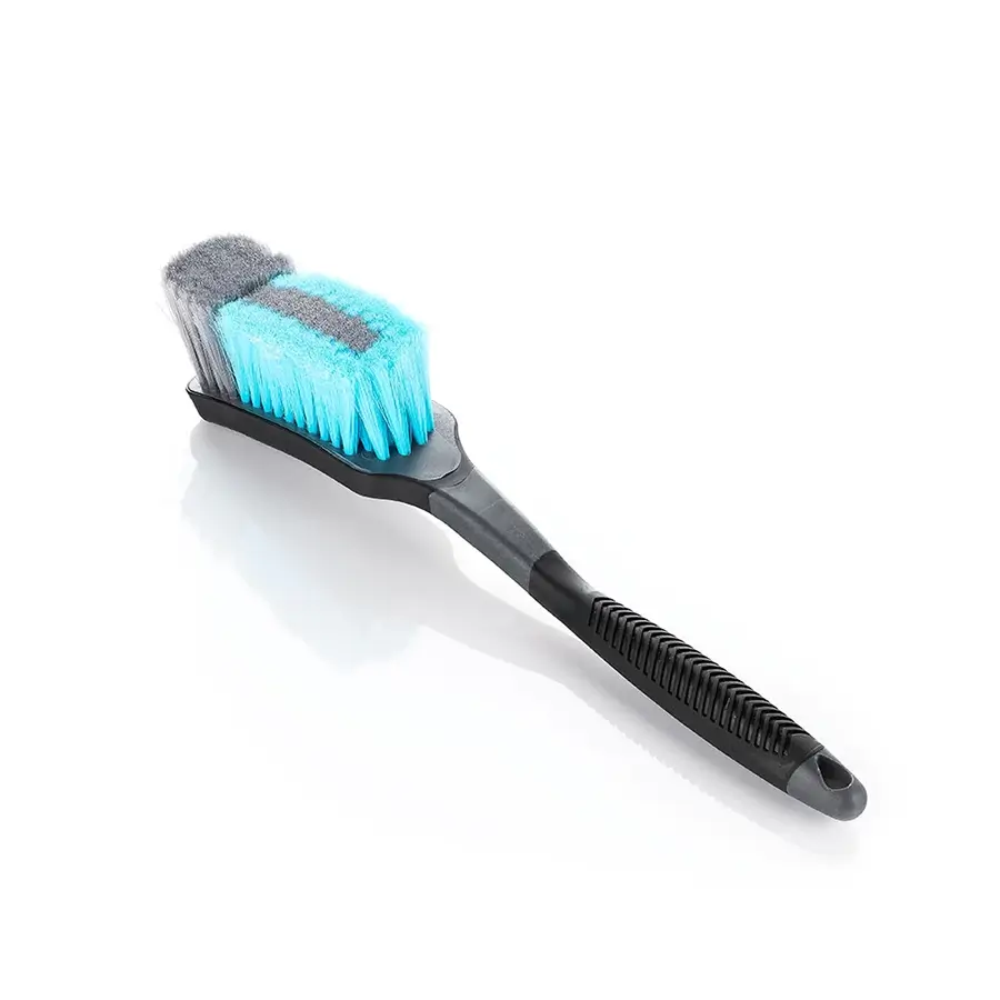 The Rag Company Ultra Wheel and Body Brush - Image 2