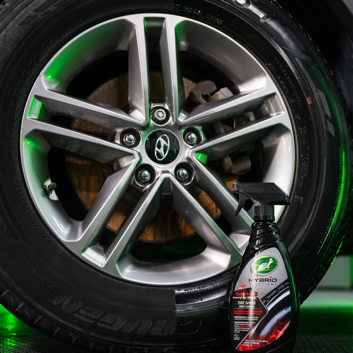 Turtle Hybrid Solutions Graphene Acrylic Tire Shine 23oz - Image 5